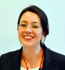 アイザック外国語スクール講師 Janine Malta